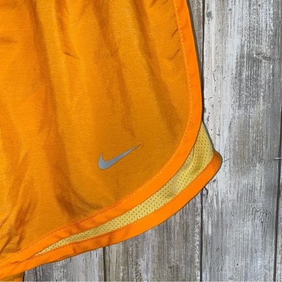 Nike Vivid Orange Tempo Shorts - Picture 3 of 5